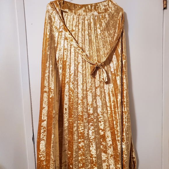 Skirt - Picture 1 of 1